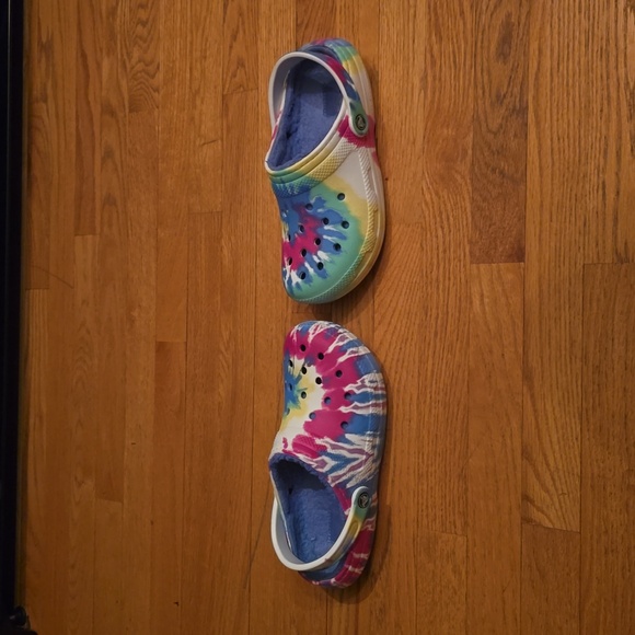Crocs Clogs - Picture 3 of 5